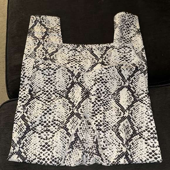 White python pattern balance athletica leggings - Picture 2 of 5